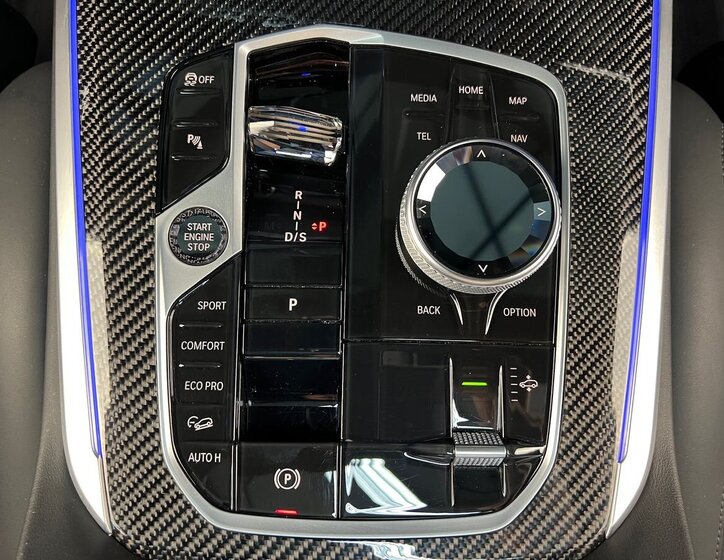 BMW X5 SUV / Terénní 3,0 l 250 kw