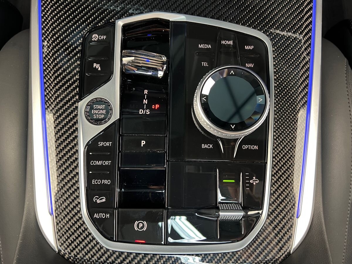 BMW X5 SUV / Terénní 3,0 l 250 kw