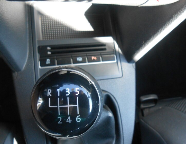 Volkswagen Touran 26