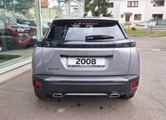 Peugeot 2008 4