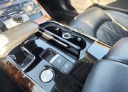 Audi A8 Sedan / Limuzína 3,0 l 190 kw