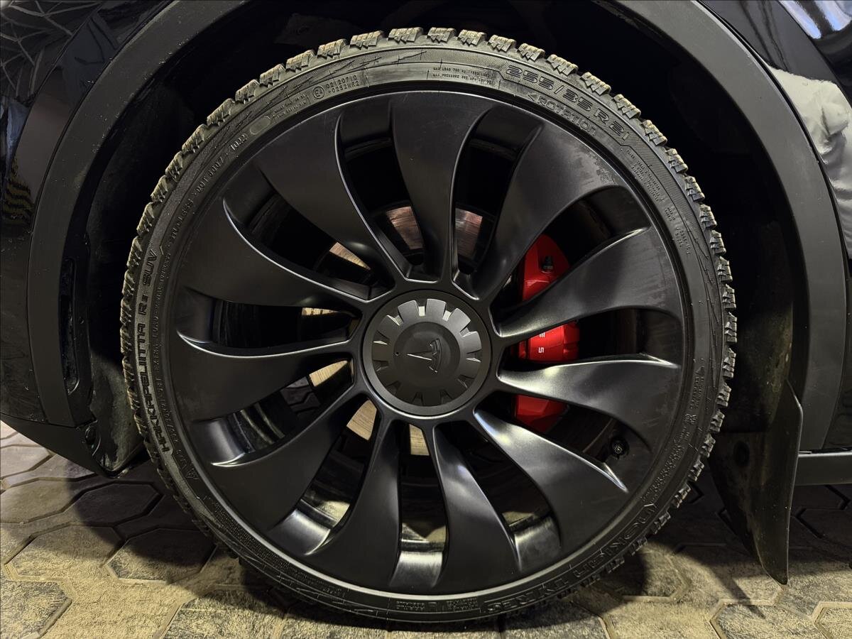 Tesla Model Y SUV 0,0 393 kw