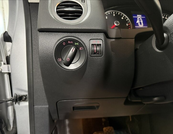 Volkswagen Tiguan SUV / Terénní 2,0 l 125 kw