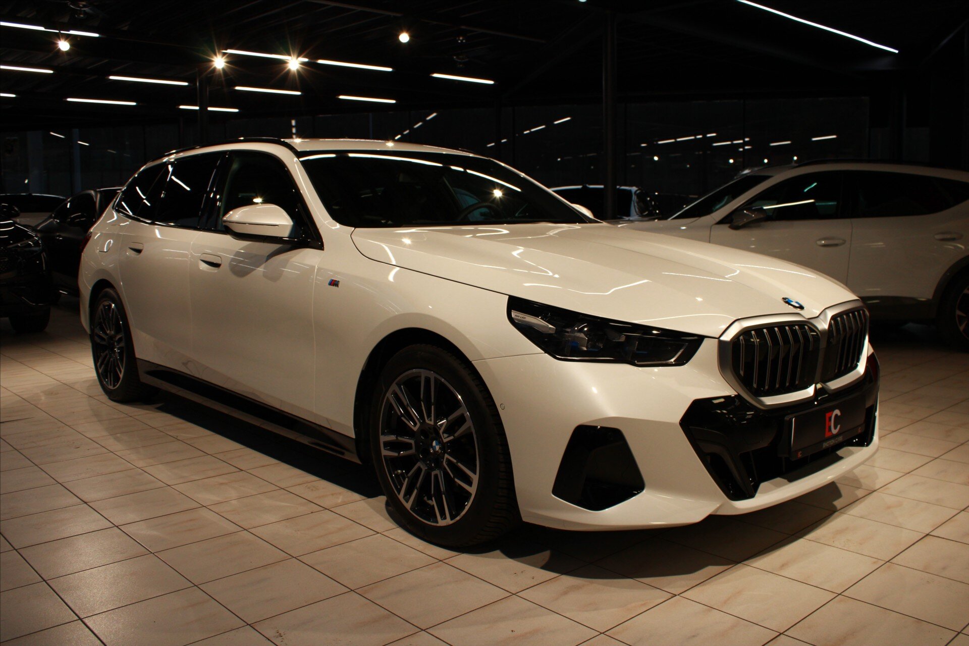 BMW Řada 5 Kombi 3,0 l 210 kw