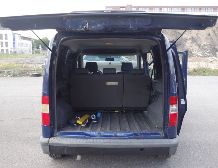 Ford Tourneo Connect 19