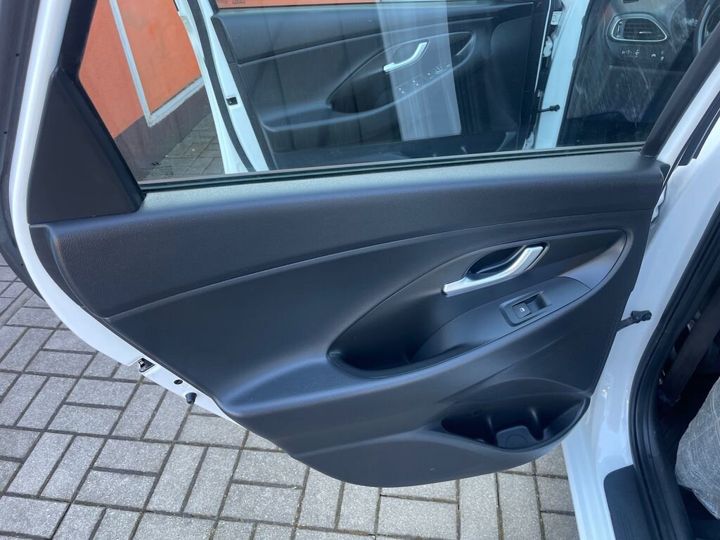 Hyundai i30 Kombi 1,6 l 85 kw