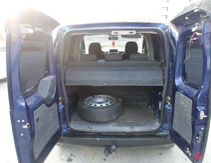 Peugeot Bipper Pick-up 1,4 l 50 kw