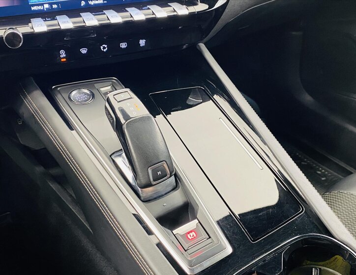 Peugeot 508 Kombi 2,0 l 120 kw