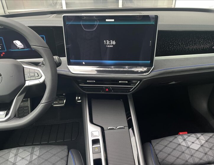 Volkswagen Passat Kombi 1,5 l 200 kw