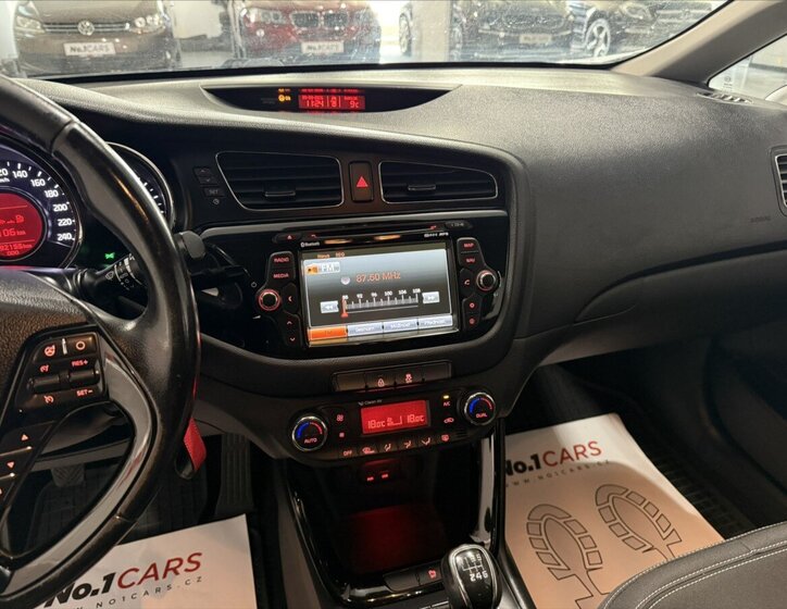 KIA Ceed Hatchback 1,6 l 94 kw