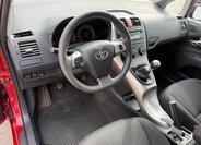Toyota Auris Hatchback 1,3 l 73 kw
