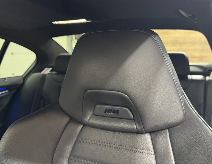 BMW Řada 5 Sedan / Limuzína 4,4 l 390 kw