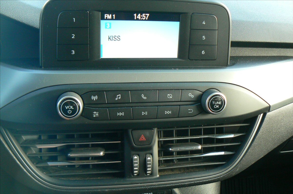 Ford Focus Kombi 999,0 92 kw