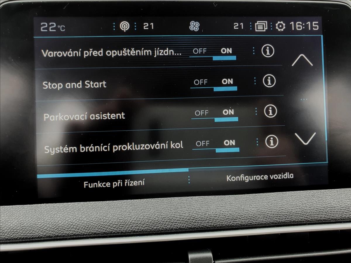 Peugeot 5008 SUV 2,0 l 110 kw
