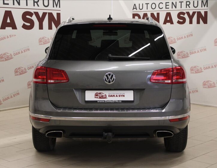 Volkswagen Touareg 5