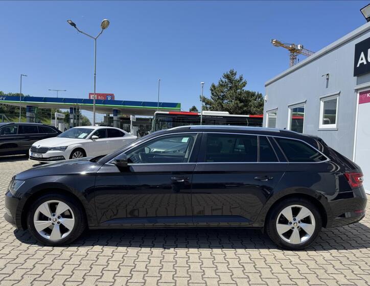 Škoda Superb 3