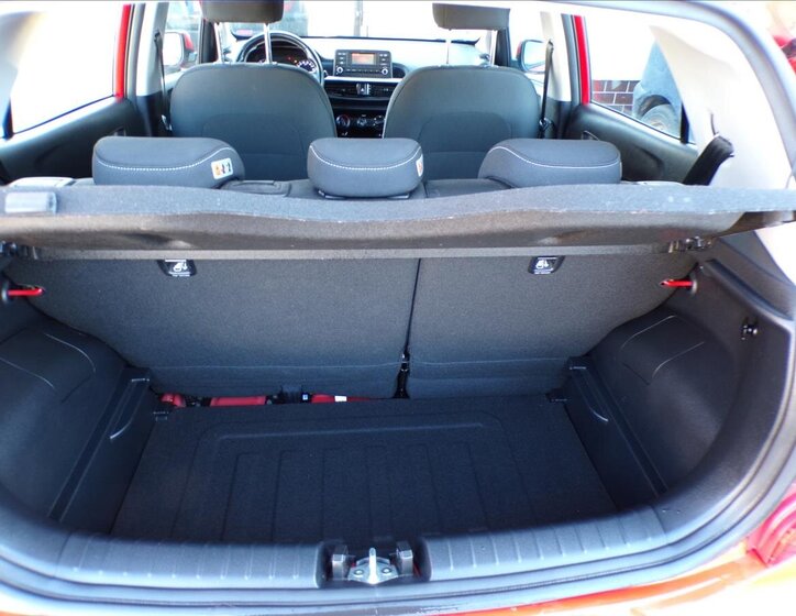 KIA Picanto Hatchback 998,0 49 kw