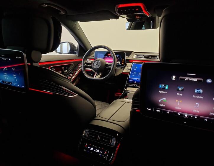 Mercedes-Benz Třídy S 18