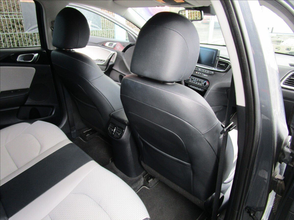 KIA Ceed Hatchback 1,4 l 103 kw