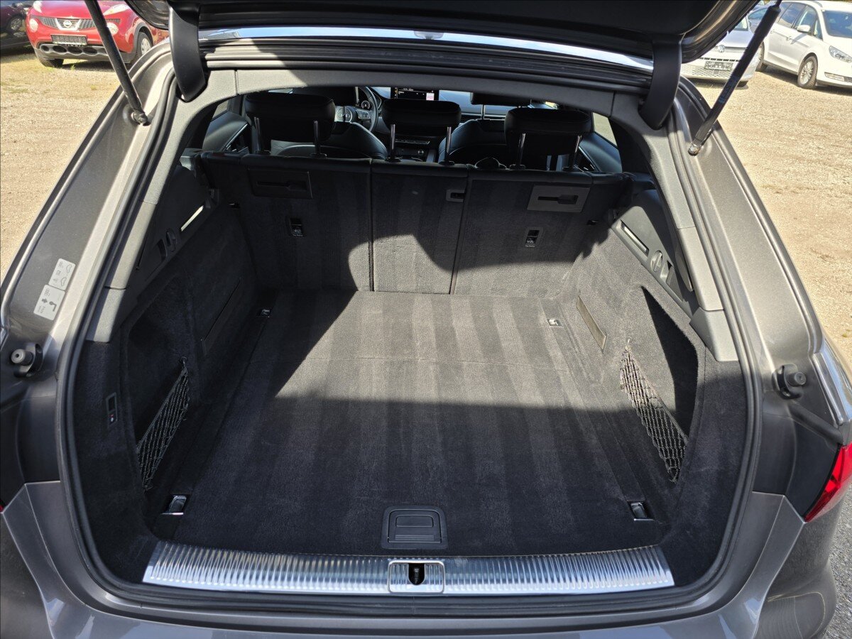 Audi A4 Kombi 2,0 l 140 kw