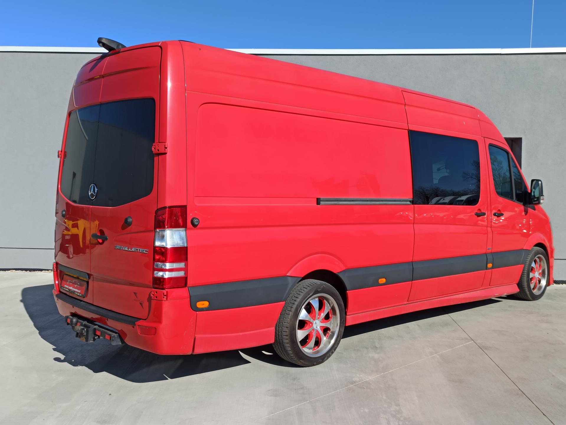 Mercedes-Benz Sprinter