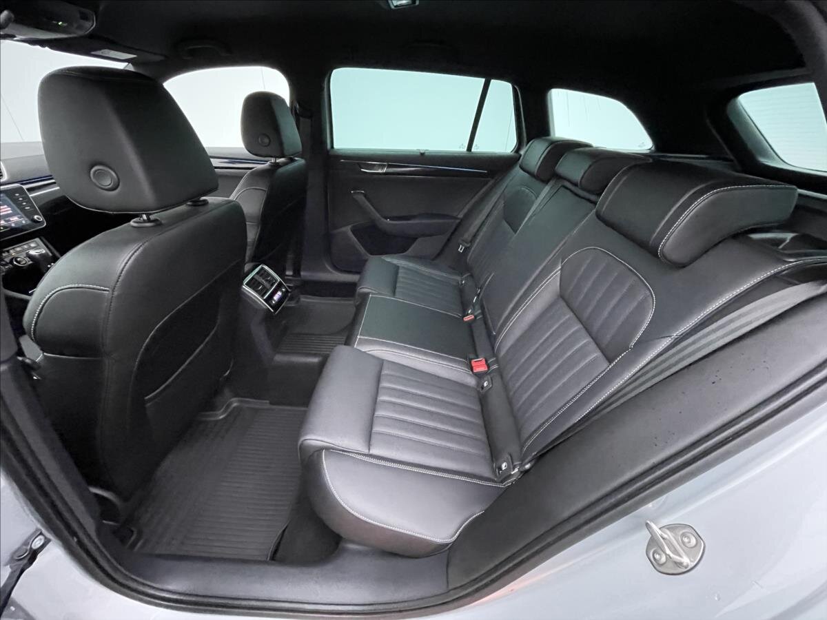 Škoda Superb Kombi 2,0 l 110 kw