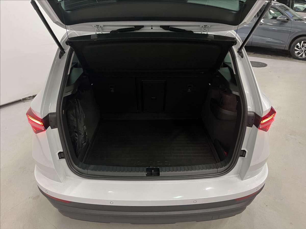 Škoda Karoq SUV / Terénní 1,5 l 110 kw