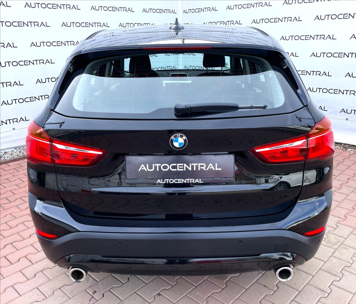 BMW X1 SUV / Terénní 2,0 l 110 kw