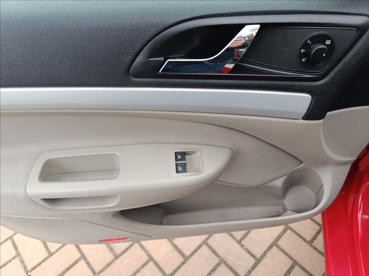 Škoda Octavia Sedan / Limuzína 1,9 l 77 kw