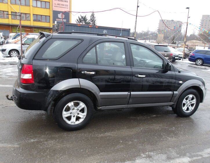 KIA Sorento SUV 2,5 l 103 kw