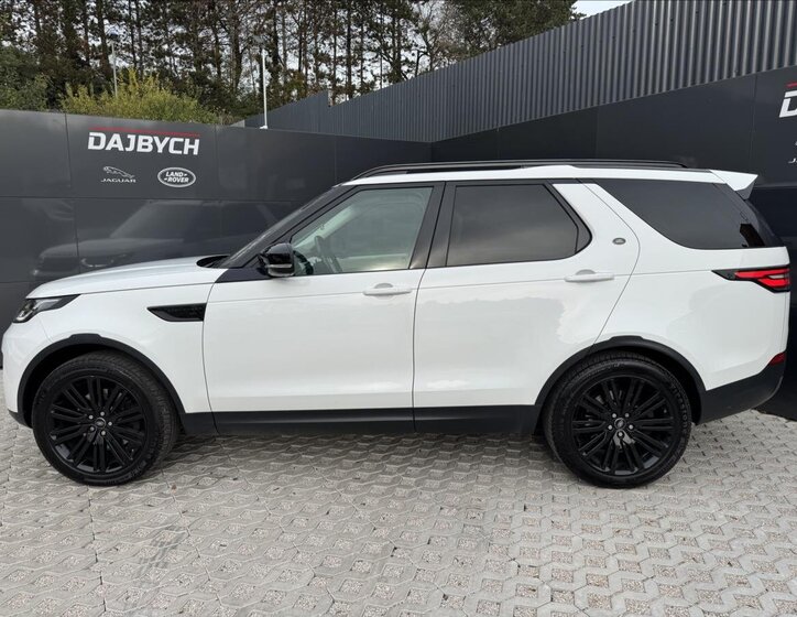 Land Rover Discovery 5