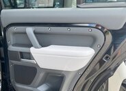 Land Rover Defender SUV 5,0 l 313 kw