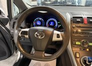 Toyota Auris Hatchback 1,8 l 73 kw