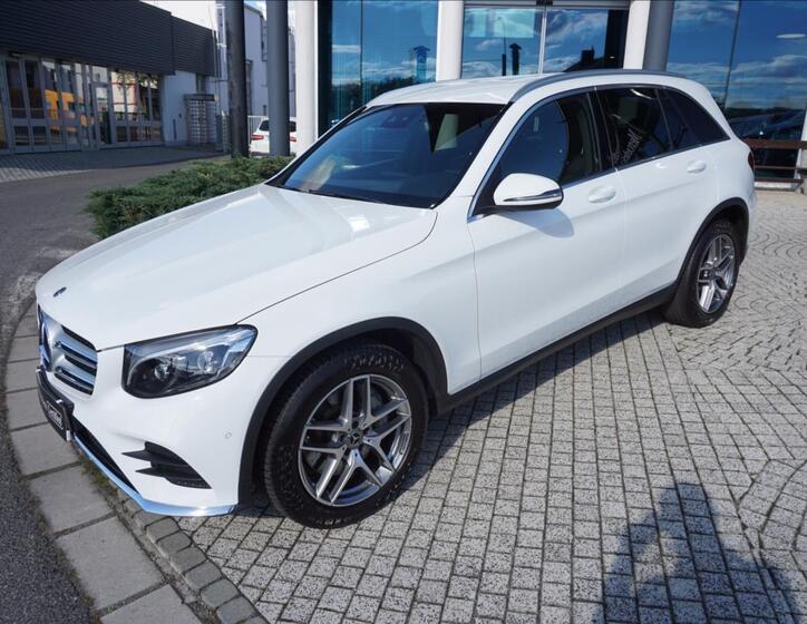 Mercedes-Benz GLC 3
