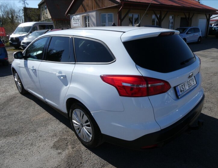 Ford Focus Kombi 1,5 l 70 kw