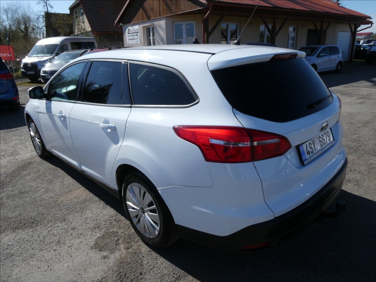 Ford Focus Kombi 1,5 l 70 kw