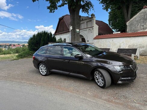 Škoda Superb Kombi 1,4 l 115 kw