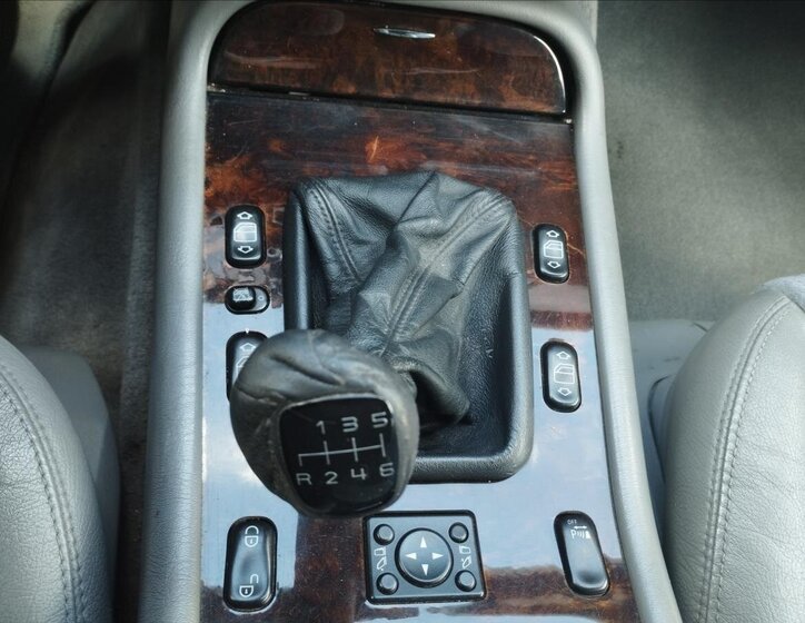 Mercedes-Benz Třídy M SUV / Terénní 2,7 l 120 kw