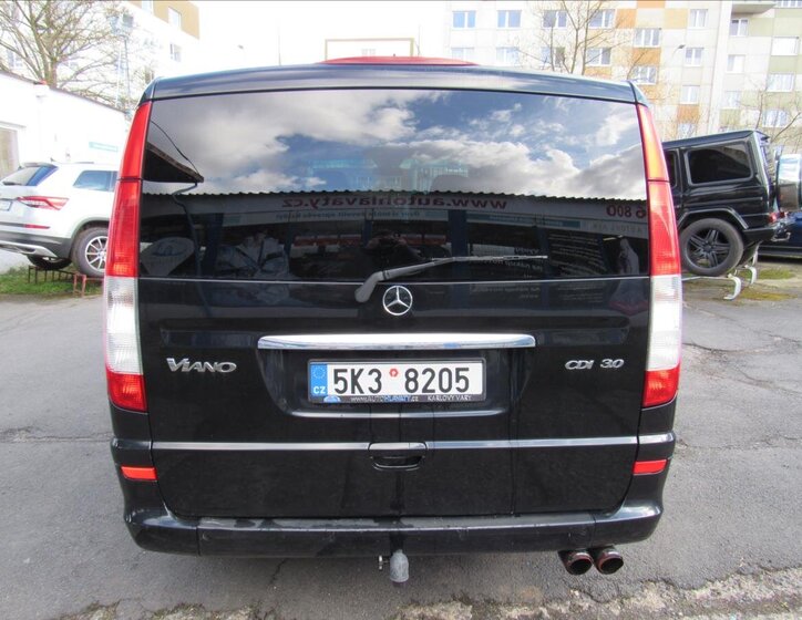 Mercedes-Benz Viano Kombi 3,0 l 150 kw