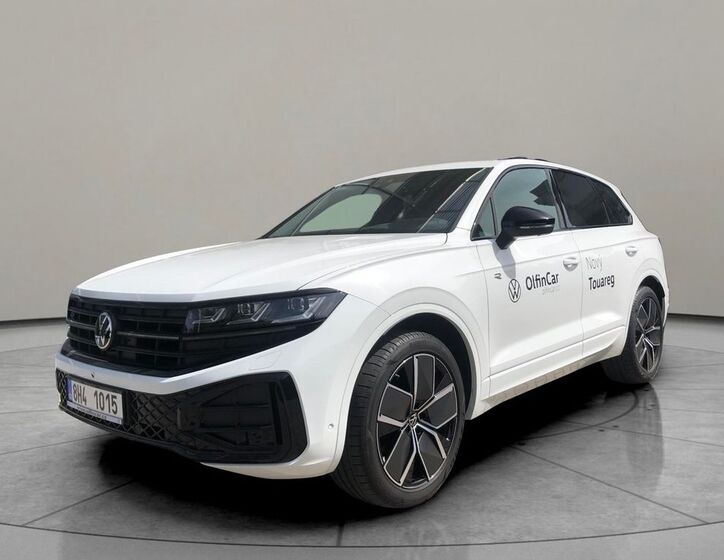 Volkswagen Touareg 1
