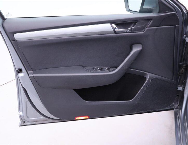 Audi A6 Allroad Kombi 3,0 l 200 kw