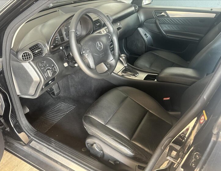 Mercedes-Benz Třídy C Kombi 2,1 l 110 kw