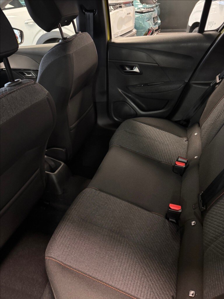 Peugeot 208 Hatchback 1,2 l 74 kw