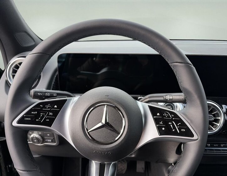 Mercedes-Benz GLB SUV / Terénní 2,0 l 110 kw