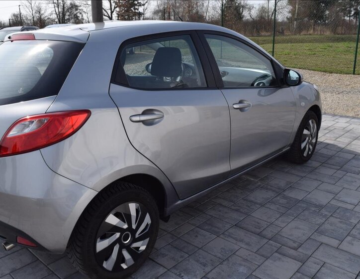 Mazda 2 Hatchback 1,3 l 55 kw