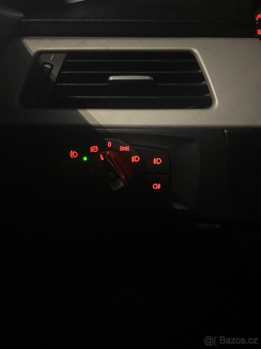 BMW Řada 3 Sedan / Limuzína 0,0 105 kw