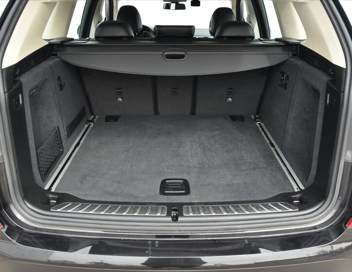 BMW X3 SUV / Terénní 2,0 l 140 kw