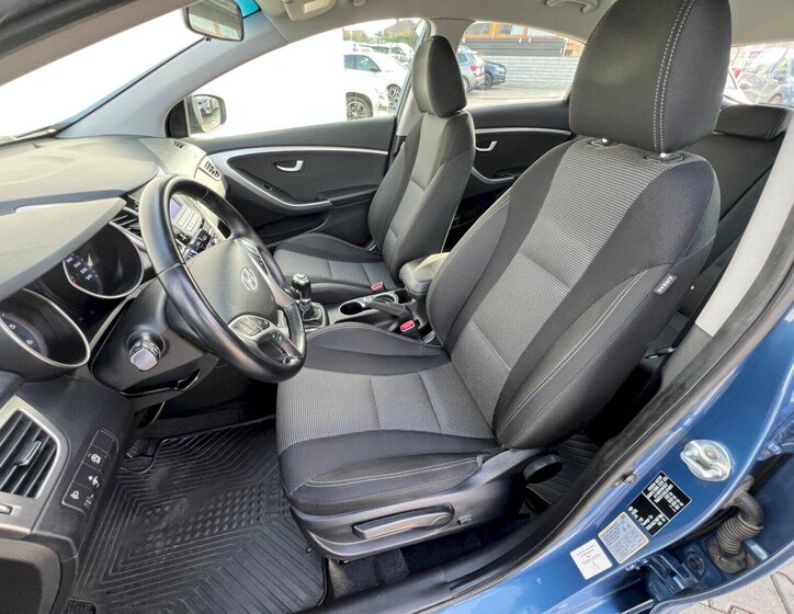 Hyundai i30 Hatchback 1,6 l 81 kw