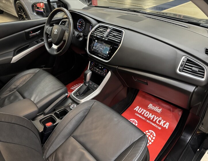 Suzuki SX4 S-Cross 15