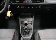 KIA Stonic Hatchback 998,0 74 kw